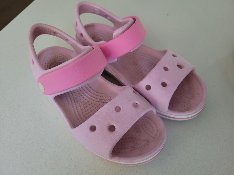 Sandaly crocs c12