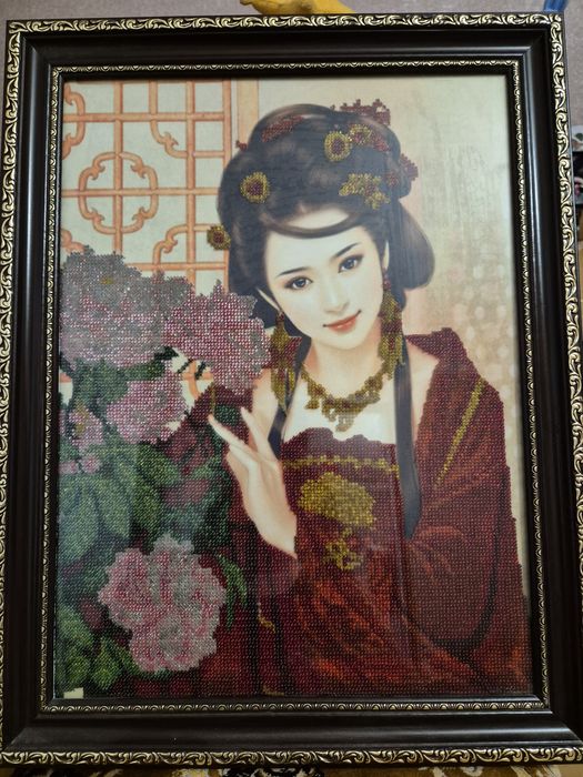 Продам вишиту картину бісером