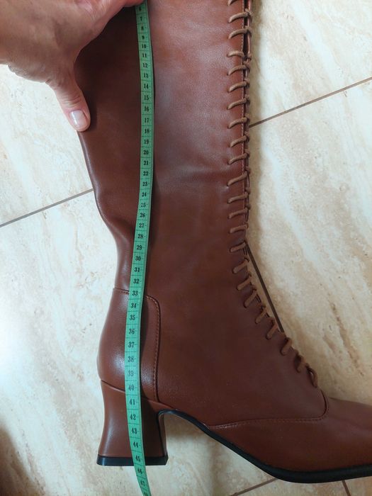 Продам сапоги женские