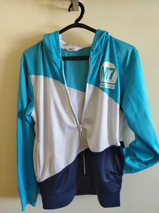 Casacos, t-shirts e camisas de maraca (NIKE, TRIBORD, ZARA,.)