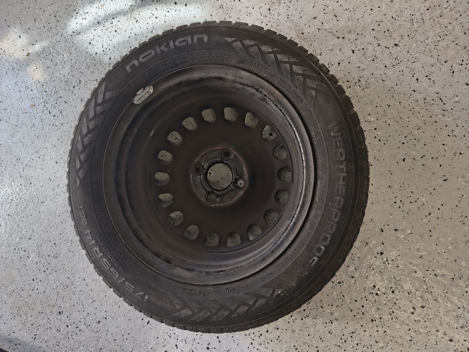 Koło 14" 4x100 – Nokian Weatherproof 175/65 R14 82T