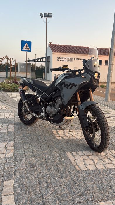 Cf moto 450mt com escape mivv Dakar homologado