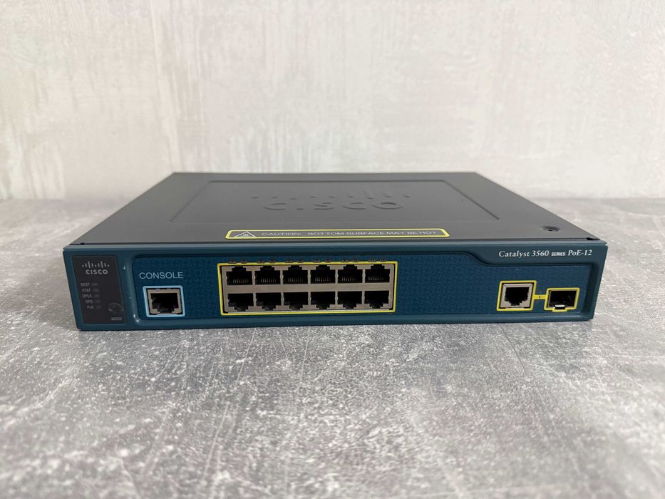 Коммутатор Cisco Catalyst WS-C3560-12PC-S уценка - нет POE