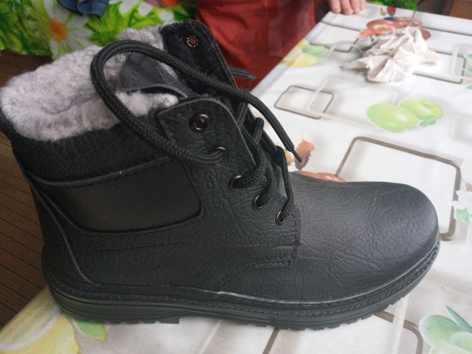 Черевики чоловічі