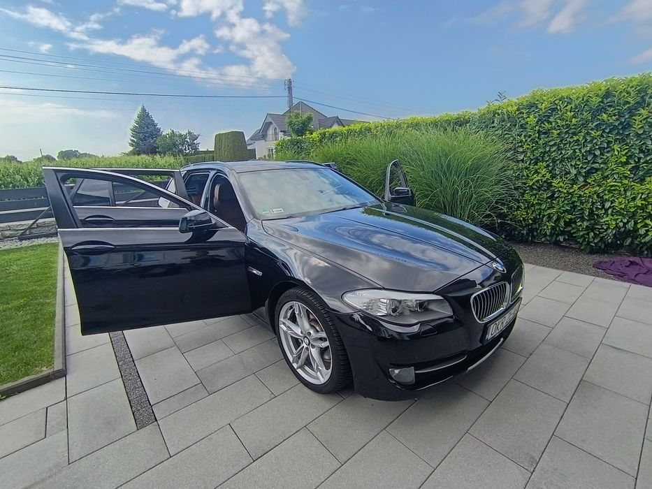 Samochód bmw f11