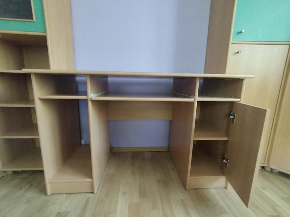Komplet mebli młodzieżowy
