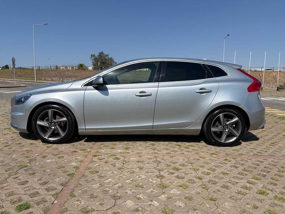Volvo V40 1.6 D2 R-Design 2013