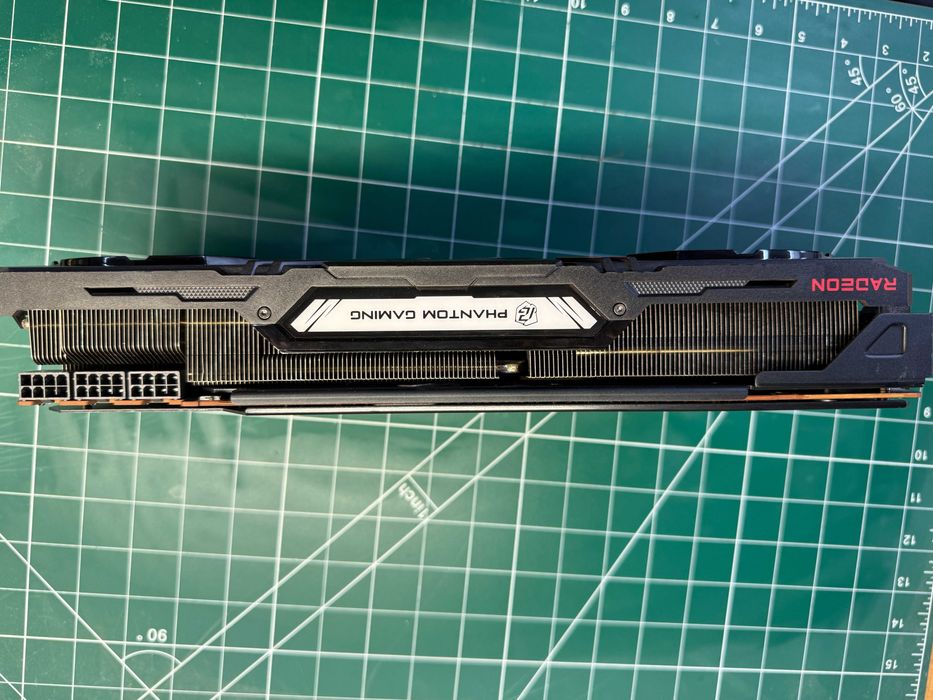 ASRock Phantom Gaming Radeon RX 6900 XT 16 GB – 3 × 8-pin stan 10/10!