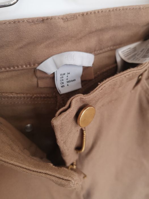 Spodnie nude rurki. 34 h&m Dopasowane