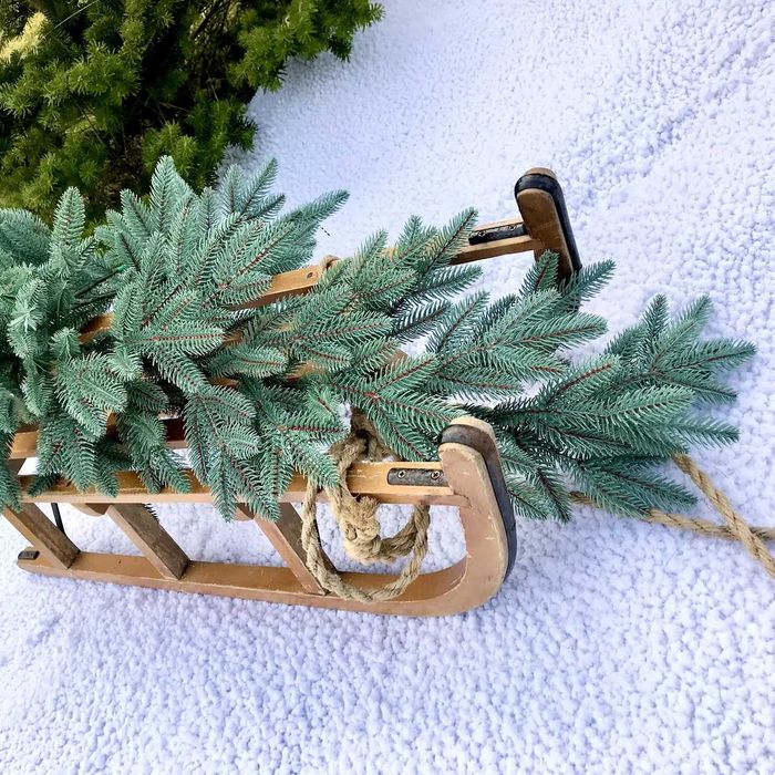 Хвойні новорічні гірлянди Classic - декор (литі блакитні 1.2 м та 2 м)