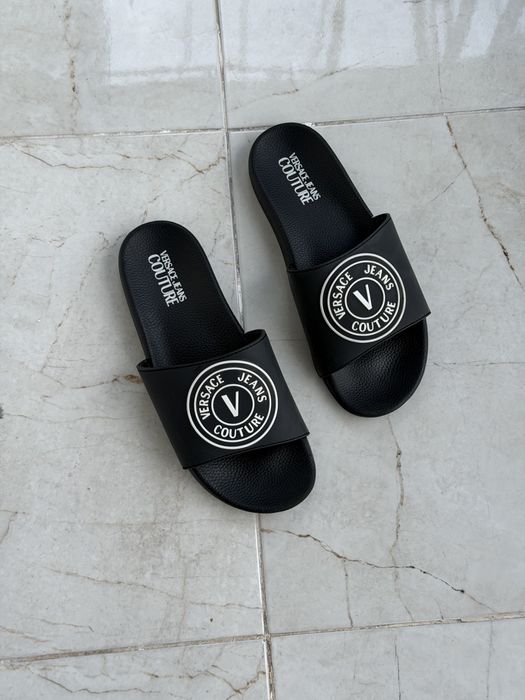 Чолові шльопанці versace