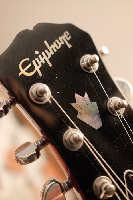 Epiphone SG-400 (Gibson) + Hardcase