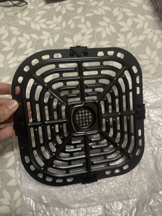 Base metal antiaderente para Airfryer