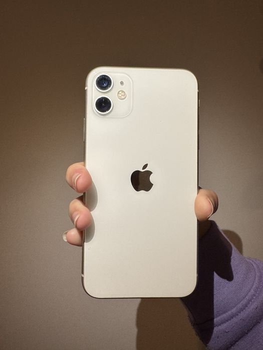 iPhone 11 – 64GB – Branco