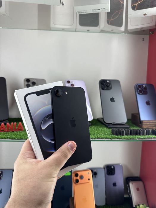 Продам iPhone16e 256 Gb 99% 173 Цикла