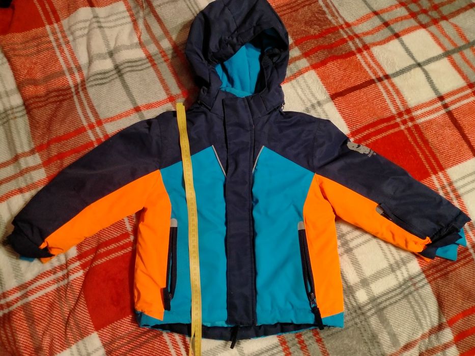 Зимова курточка для хлопчика