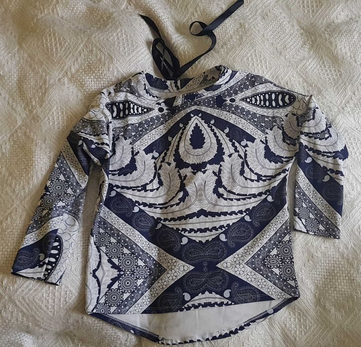 Bluzka we wzorki 40 Queen