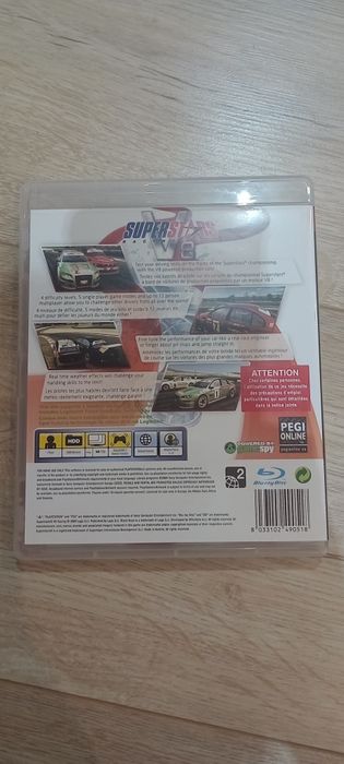 Gra superstars V8 racing