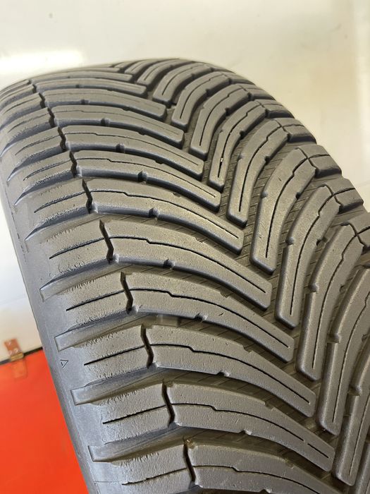 215/50R18 Bridgestone Turanza AllSeason 6    2024R