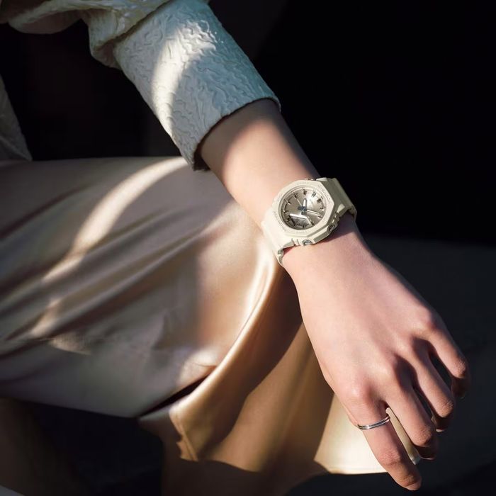 Часы Casio GMA-P2100ST-7A ! Оригинал! Фирменная гарантия 2 года!