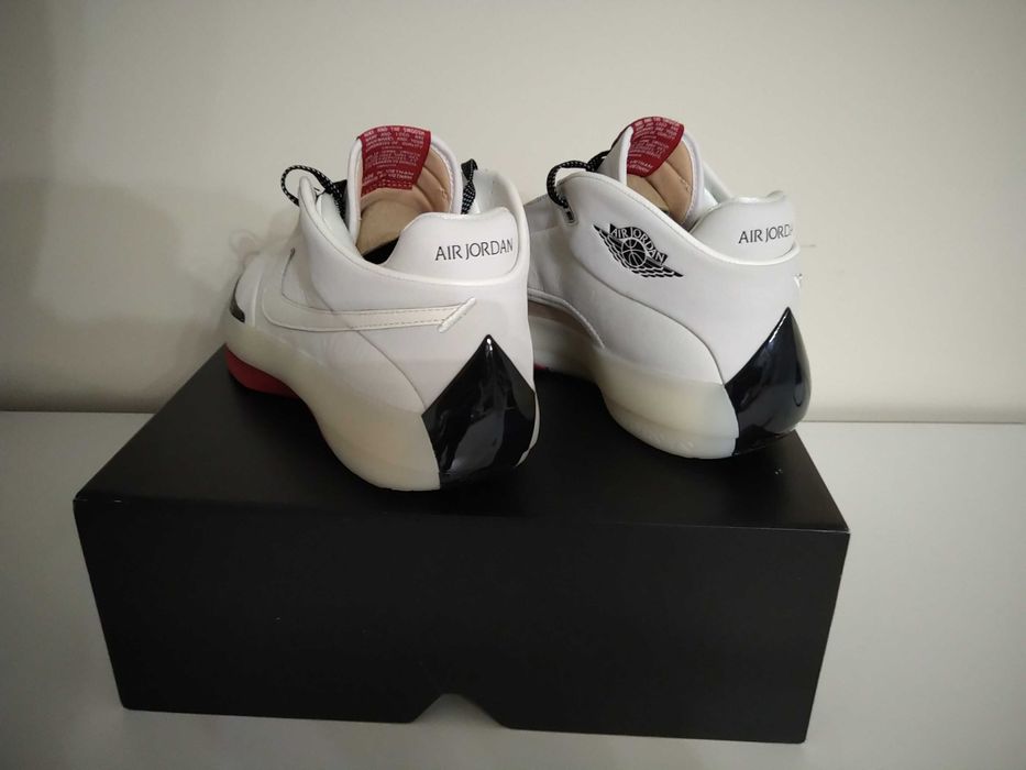 Баскетбольні кросівки Air Jordan 40 "Chicago"