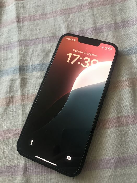 Sprzedaje iphone 16e  100 % bateria