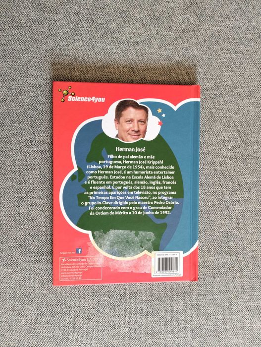 Livro juvenil "Todos diferentes, todos iguais" de Herman José