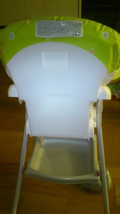 vende-se cadeira de refeições