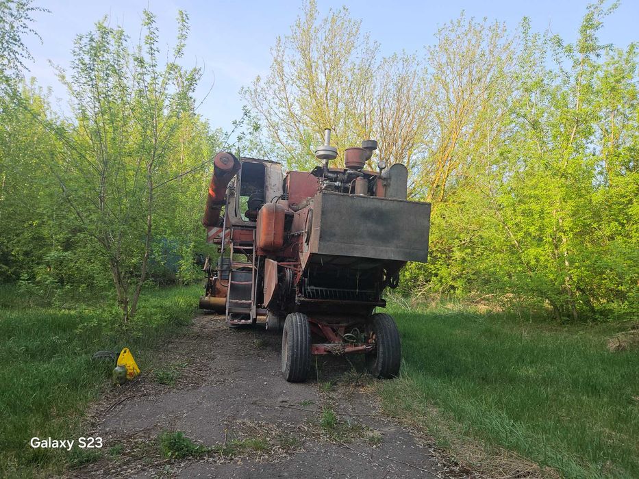 Продам комбайн нива ск5