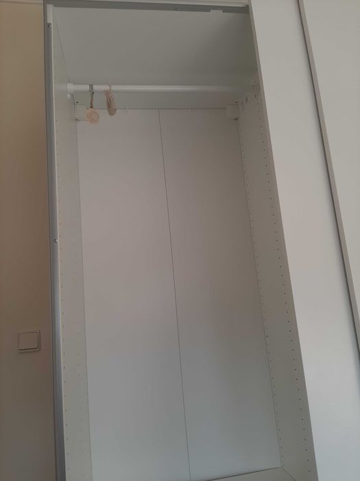 Armário Ikea em ótimo estado