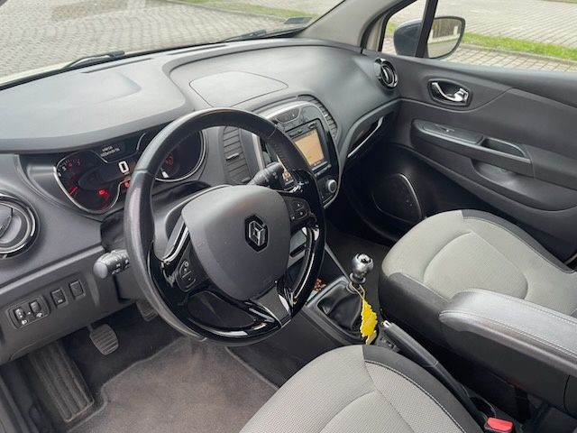 Piękny renault captur 1.2 benzyna 2016r