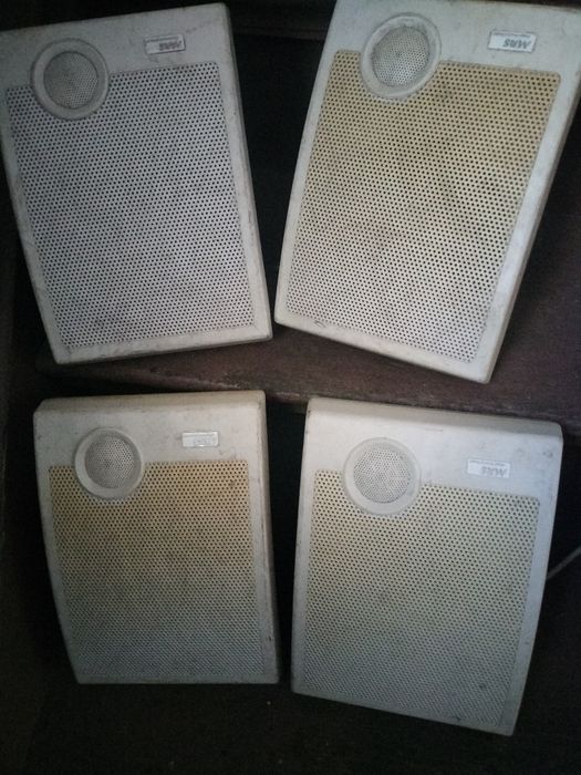 Głośniki sklepowe podwieszane