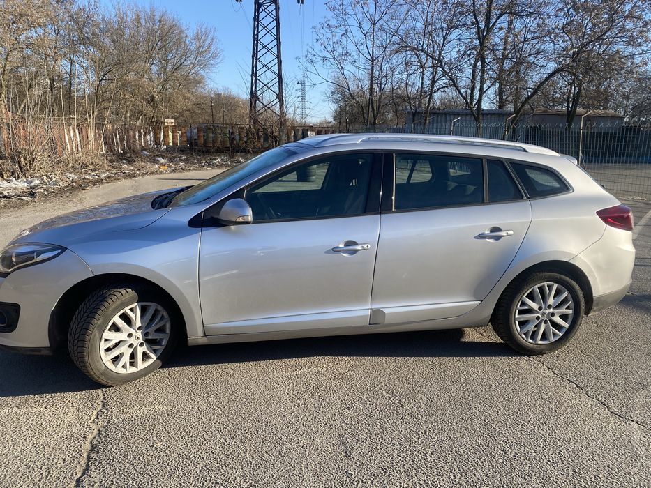 Авто легковое меган 3 дизель