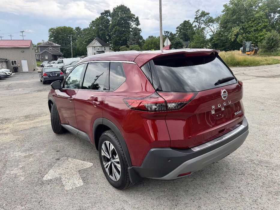 Nissan Rogue Platinum      2021