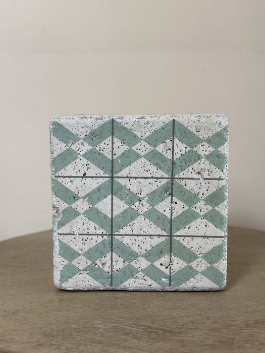 Doniczka bertonowa belldeco