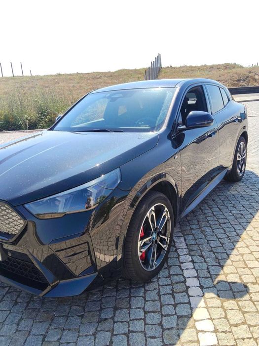 Automóvel BMW IX2 edrive 2.0 Pack M