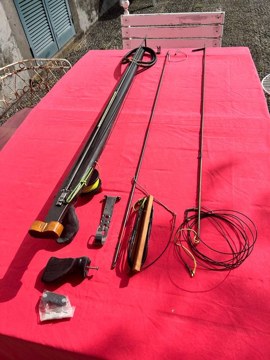 Arma Pesca Submarina Fibra de Carbono + Arpões + Punho