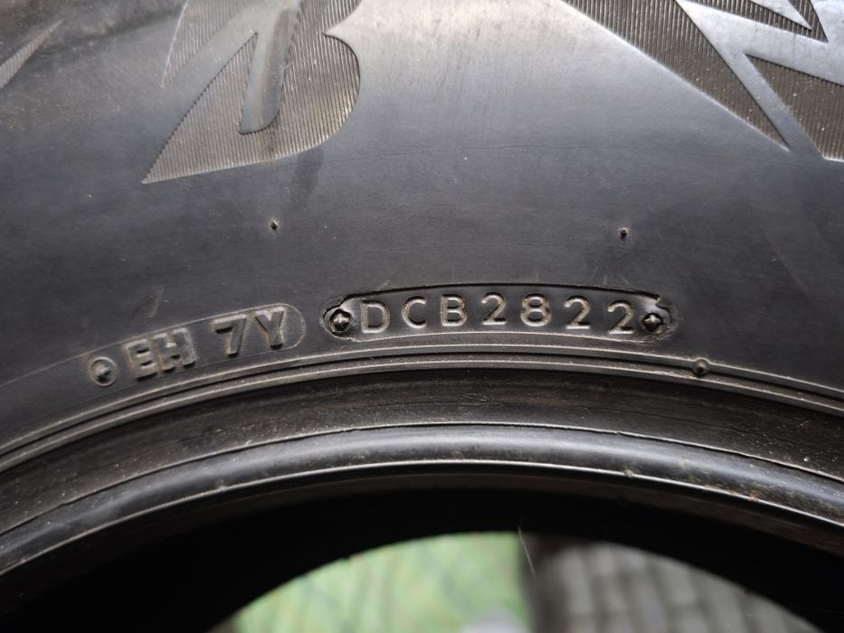 Шини Bridgestone Blizzak DM-V3 265/65 R17