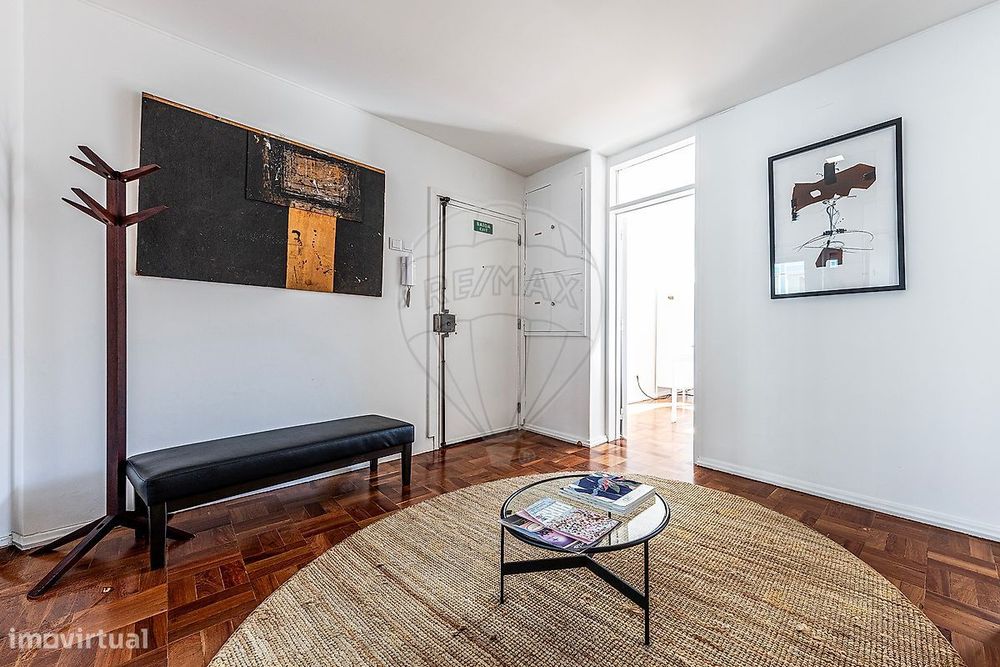 T4 Office for Rent