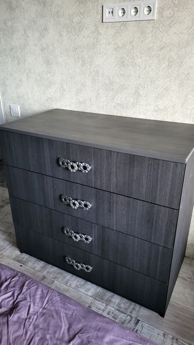 Продам комод ДСП