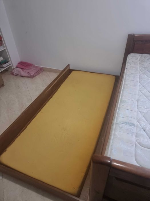 Cama de solteiro com gavetão