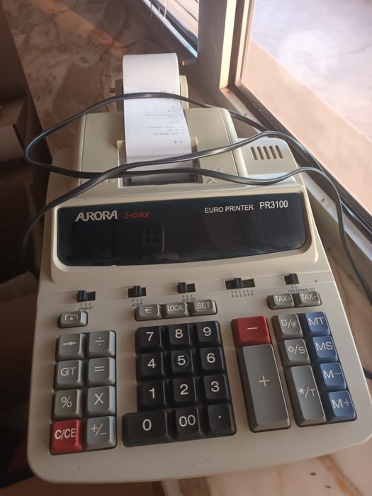 Maquina calculadora com rolo