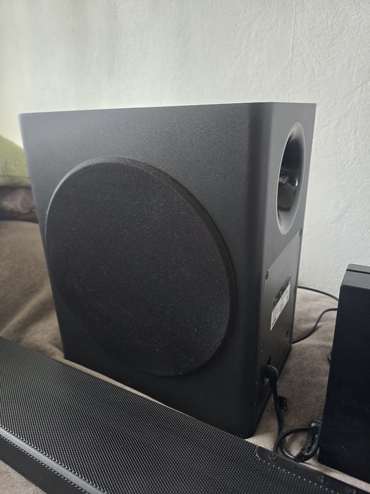 soundbar samsung hw-q60t + satelity