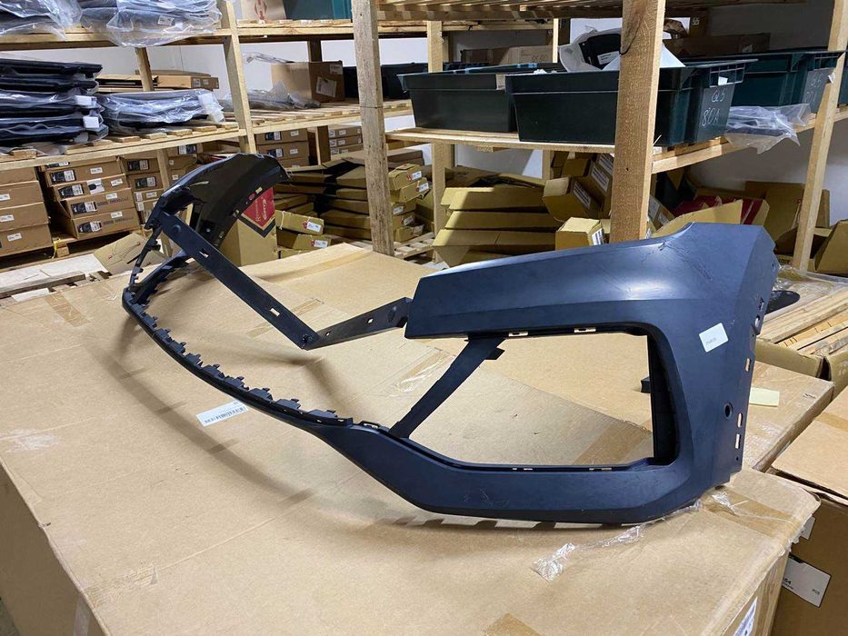 Бампер Audi Q8 ауди ку8