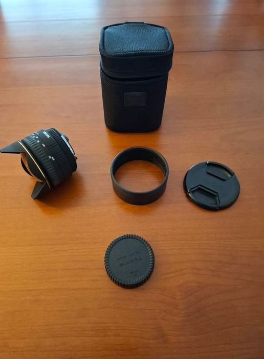 Sigma  15mm  f/2.8 fisheye