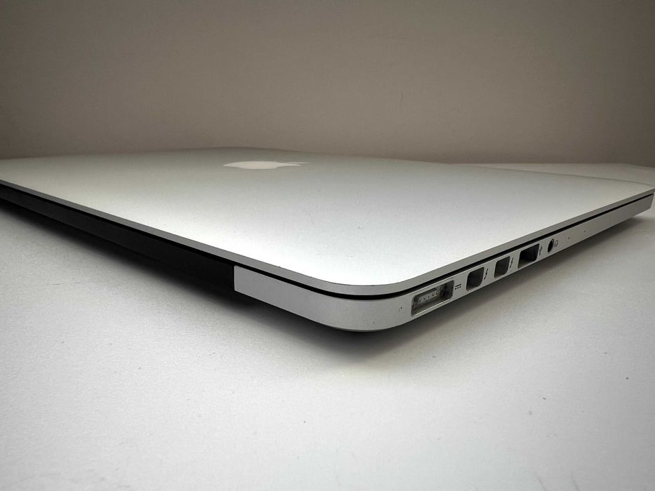 MacBook Pro 13 Retina A1502 2015 i5 2,9GHz 8GB 256 SSD 80%