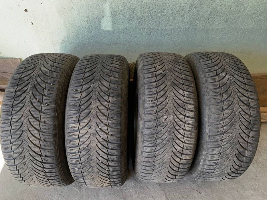 Продаються автошини