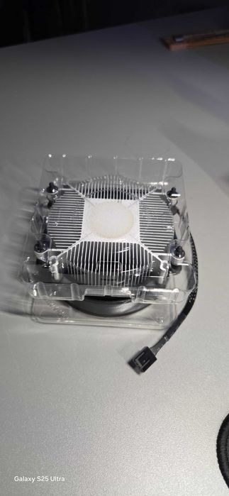 Chłodzenie procesora AMD Wraith Stealth REV:D