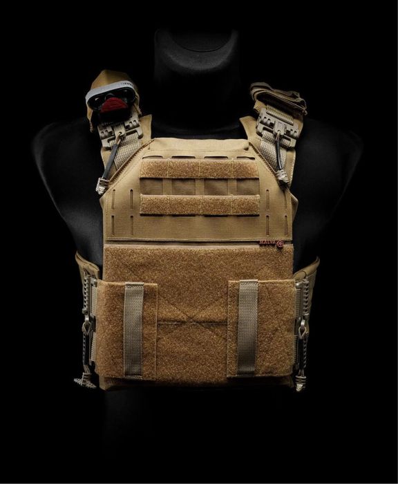 Плитоноска "Thorax" Coyote