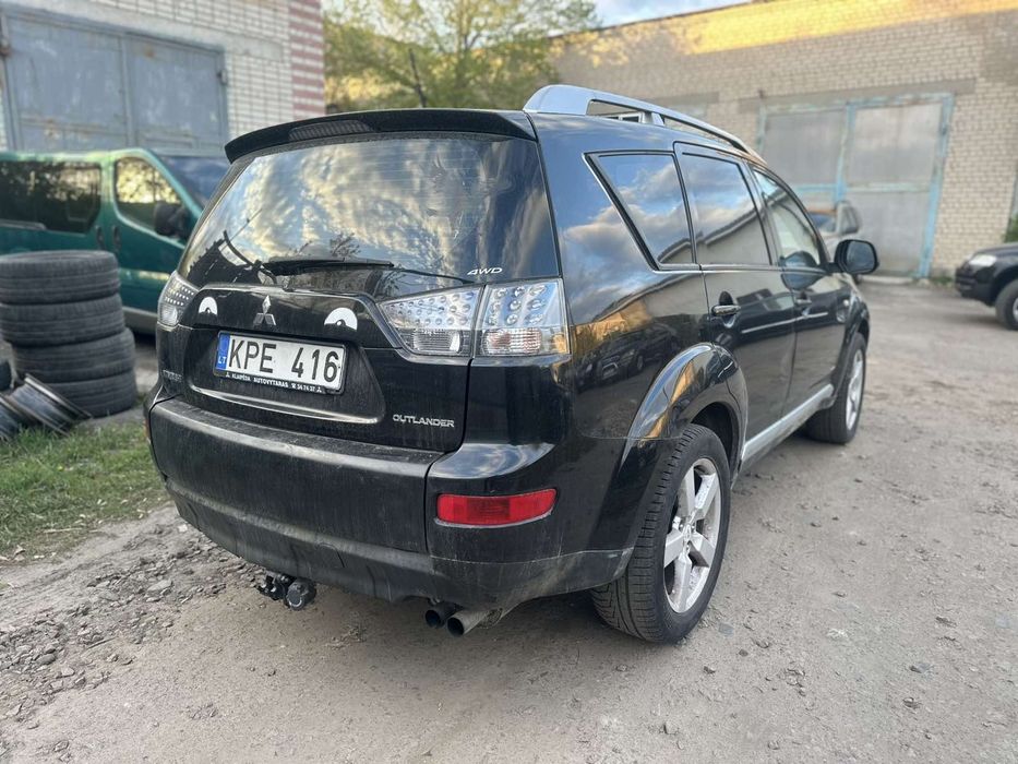 Мітсубісі оутлендер для ЗСУ